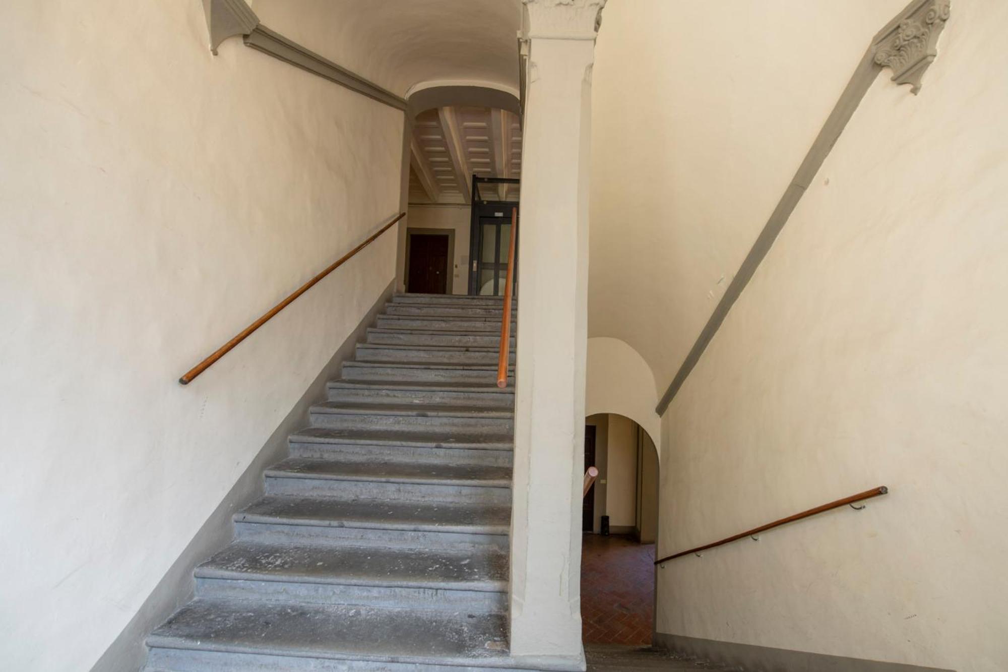 Mamo Florence - Borgo Santa Croce Apartment Экстерьер фото